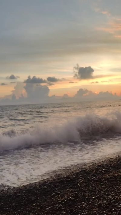 Sochi Beach в июне — фото погоды (2026-06-14)