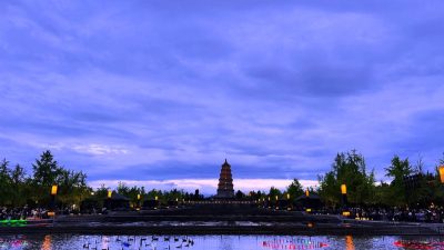 Giant Wild Goose Pagoda в апреле — фото погоды (2026-04-17)