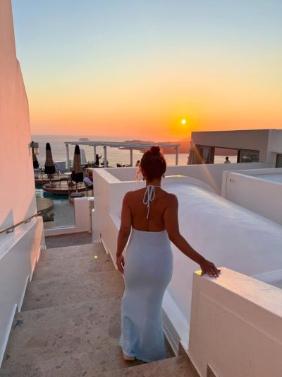 Volcano View Hotel Santorini — фото погоды в августе (2025-08-26)