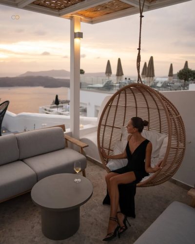 Volcano View Hotel Santorini — фото погоды в июне (2026-06-25)
