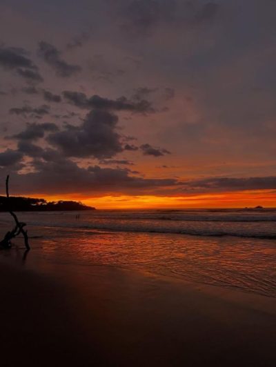 Playa Tamarindo Costa Rica в октябре — фото погоды (2025-10-10)