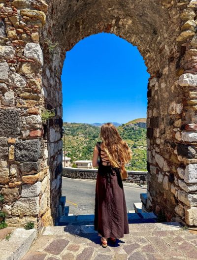 Castelmola, Sicily, Italy в июне — фото погоды (2026-06-12)