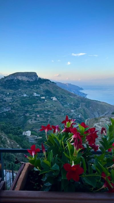 Castelmola, Sicily, Italy в июле — фото погоды (2026-07-14)