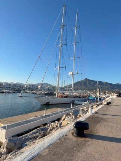 Puerto Banus Harbour в мае — фото погоды (2026-05-19)