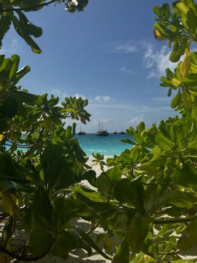 Maledives в сентябре — фото погоды (2025-09-22)