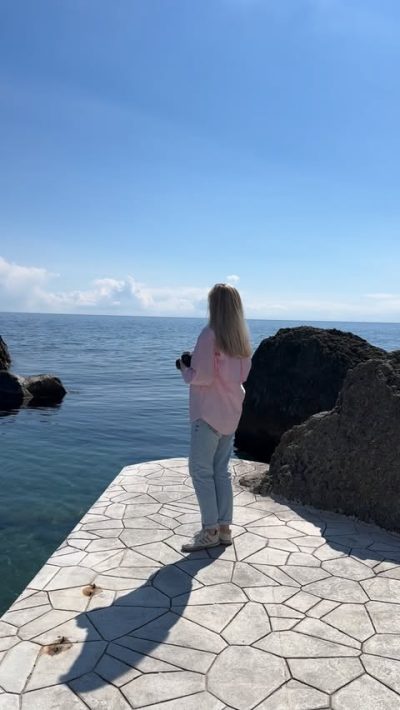 Пляж Алупка в апреле — фото погоды (2026-04-12)