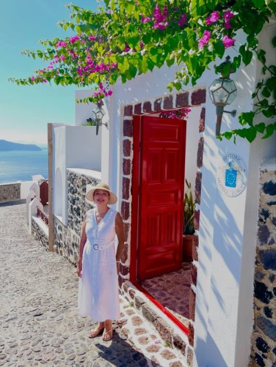 Santorini Island Greece в июле — фото погоды (2026-07-07)