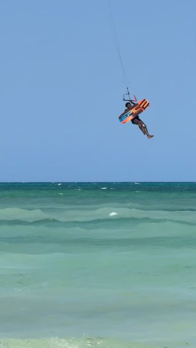 Kiwengwa beach Zanzibar в октябре — фото погоды (2025-10-18)