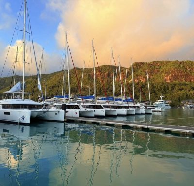 Eden Island Marina в августе — фото погоды (2025-08-16)