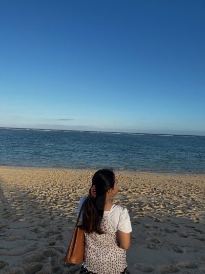 Geger Beach в мае — фото погоды (2026-05-07)