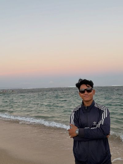 Geger Beach в июле — фото погоды (2026-07-11)