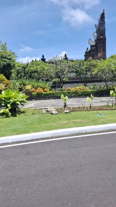 Uluwatu Temple Uluwatu в марте — фото погоды (2026-03-25)
