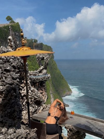 Uluwatu Temple Uluwatu в мае — фото погоды (2026-05-09)