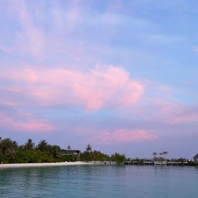Outrigger Maafushivaru в апреле — фото погоды (2026-04-27)