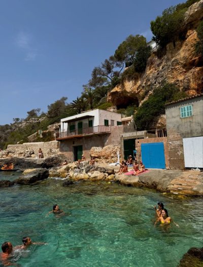 Cala Llombard в июле — фото погоды (2026-07-16)