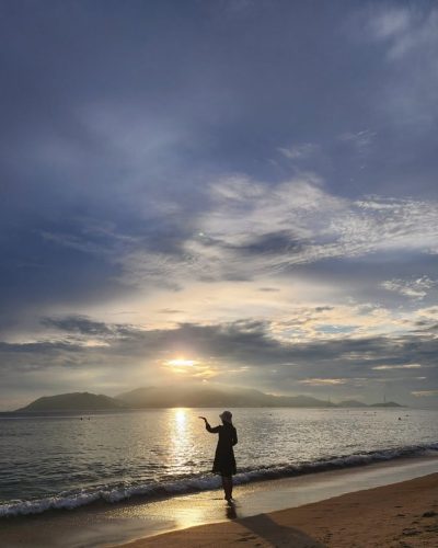 Bãi Biển du lịch Nha Trang в октябре — фото погоды (2025-10-13)