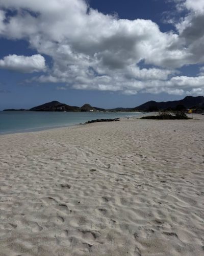 Jolly Harbour Antigua в июне — фото погоды (2026-06-20)