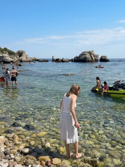 Isola Bella (Taormina) в июле — фото погоды (2026-07-12)
