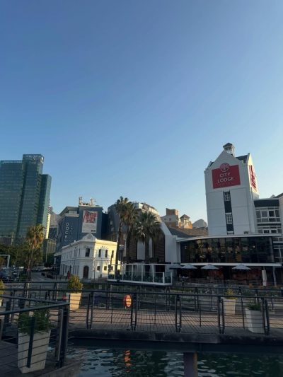 Cape Town, Western Province, South Africa в июне — фото погоды (2026-06-20)
