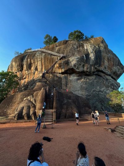 On Top Of Sigiriya Rock в сентябре — фото погоды (2025-09-29)