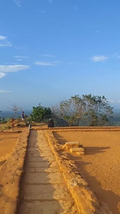 On Top Of Sigiriya Rock в марте — фото погоды (2026-03-14)