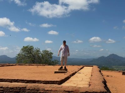 On Top Of Sigiriya Rock в апреле — фото погоды (2026-04-06)