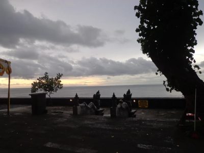 Pura Batu Bolong в ноябре — фото погоды (2025-11-19)