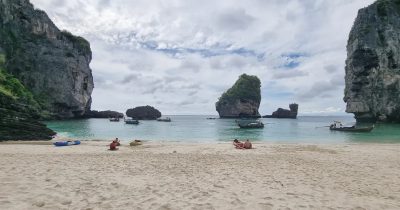 Kho Phi Phi Island, Thailand в январе — фото погоды (2026-01-04)