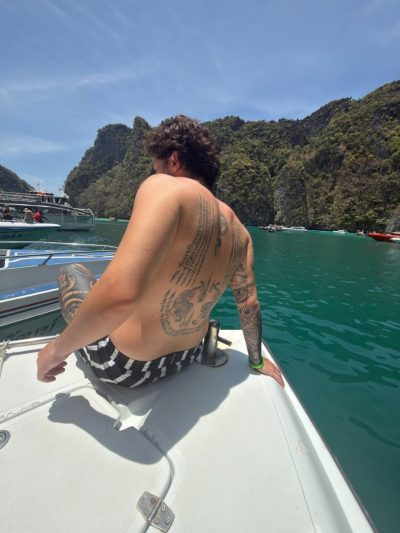 Kho Phi Phi Island, Thailand в апреле — фото погоды (2026-04-30)