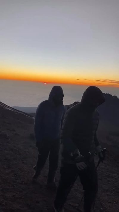 Uhuru Peak, Kilimanjaro, 5895 Amsl в сентябре — фото погоды (2025-09-15)
