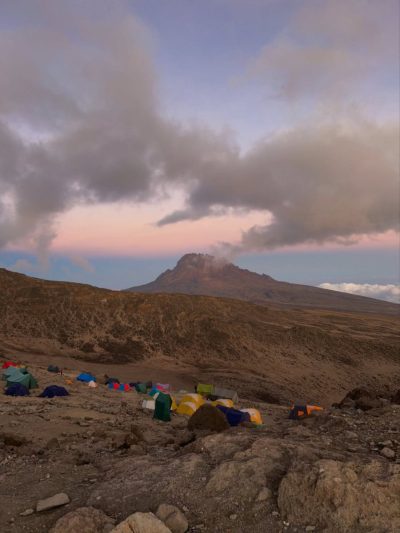 Uhuru Peak, Kilimanjaro, 5895 Amsl в октябре — фото погоды (2025-10-21)