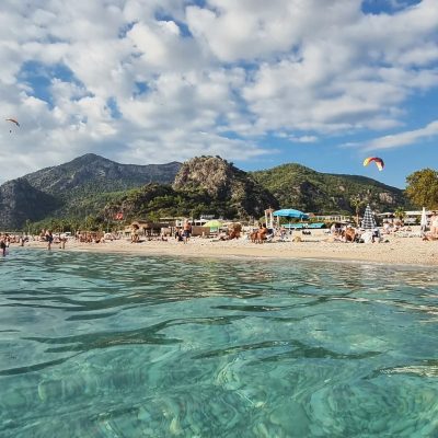 Ölüdeniz Sahili в октябре — фото погоды (2025-10-15)
