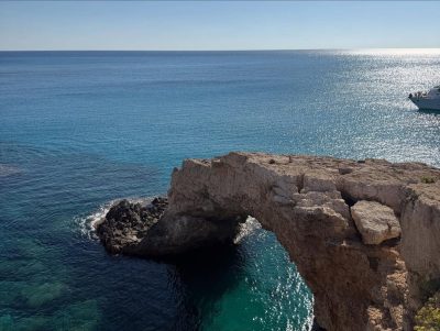Sea Caves,  Cavo Greko в октябре — фото погоды (2025-10-30)