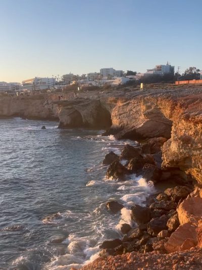 Sea Caves,  Cavo Greko в апреле — фото погоды (2026-04-13)
