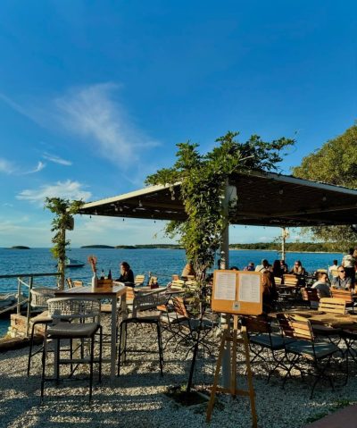 Casanova Beach Bar в сентябре — фото погоды (2024-09-30)