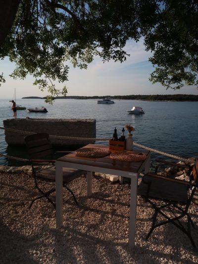 Casanova Beach Bar в июле — фото погоды (2026-07-14)
