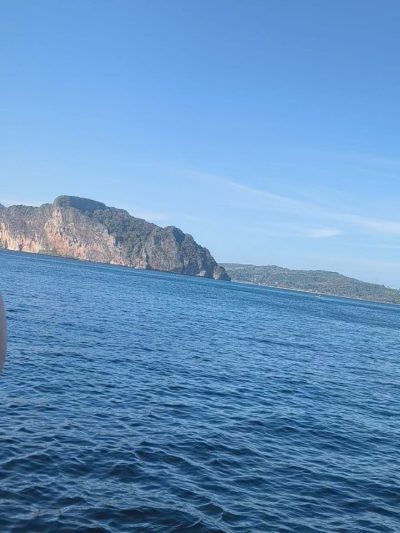Phi Phi Islands, Krabi в апреле — фото погоды (2026-04-20)