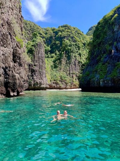 Phi Phi Islands, Krabi в июле — фото погоды (2026-07-04)