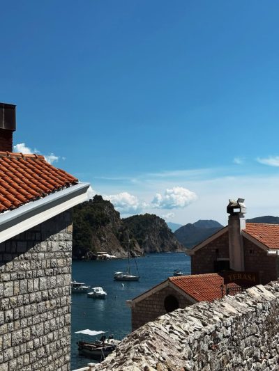 Petrovac Crna Gora в августе — фото погоды (2025-08-31)