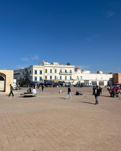 Эс-Сувейра в феврале — фото погоды (2026-02-01)