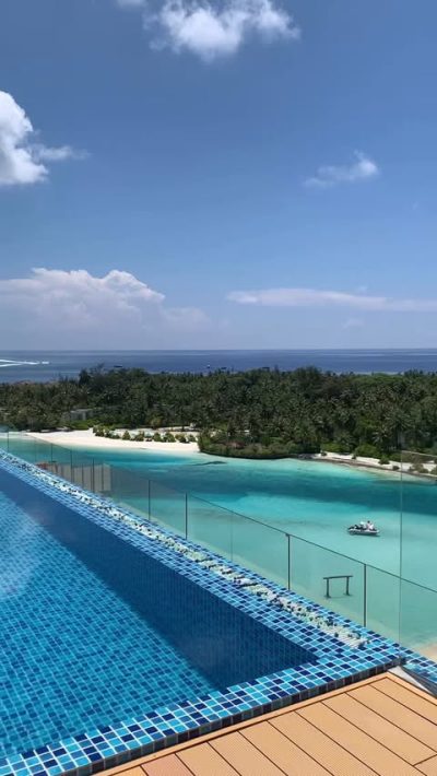 Guraidhoo в апреле — фото погоды (2026-04-27)