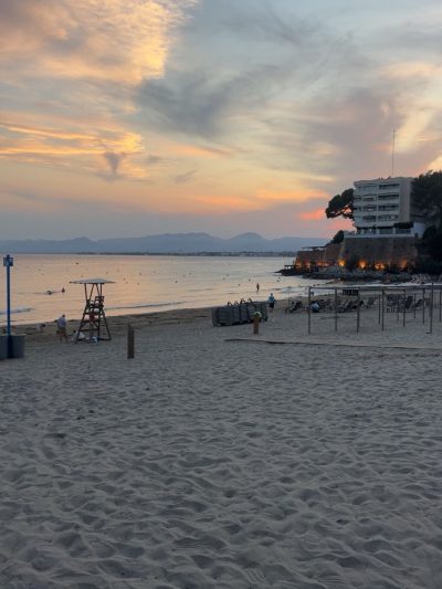Salou Beach в июле — фото погоды (2026-07-07)