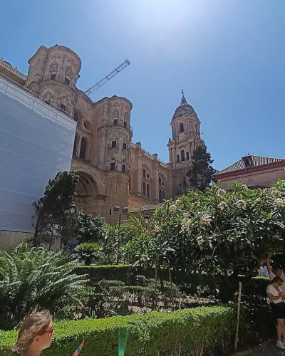 Málaga Cathedral в июне — фото погоды (2026-06-28)