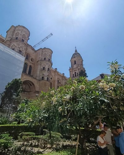 Málaga Cathedral в июне — фото погоды (2026-06-28)