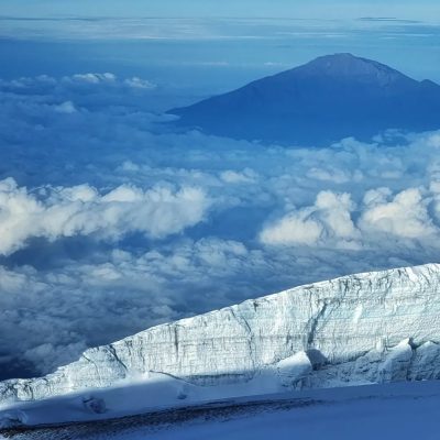 Rebmann Glacier в октябре — фото погоды (2024-10-05)
