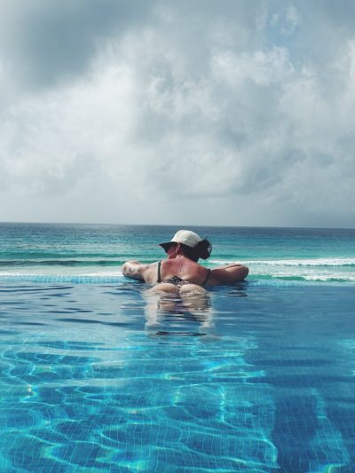 Live Aqua Beach Resort Cancun — фото погоды в июле (2026-07-09)