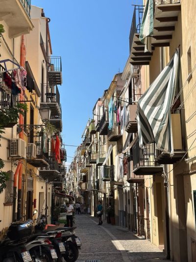 Palermo, Sicily в августе — фото погоды (2025-08-22)
