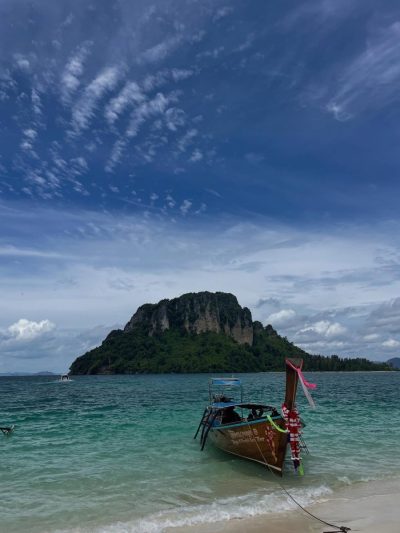 Tup Island (ทะเลแหวก กระบี่) в октябре — фото погоды (2025-10-11)