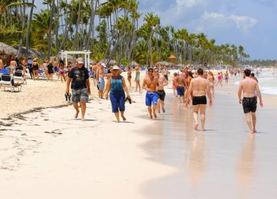 Playa Bávaro - Punta Cana в апреле — фото погоды (2026-04-01)