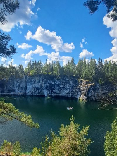 Рускеала, Горный Парк / Ruskeala, Mining Park в августе — фото погоды (2025-08-30)